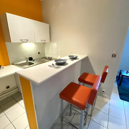 Apartment Charmant Studio Avec Acces Internet Au Centre Ville *